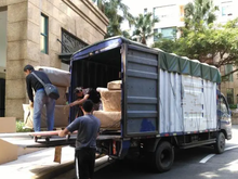 宁波搬运工 城市物流的坚实脊梁